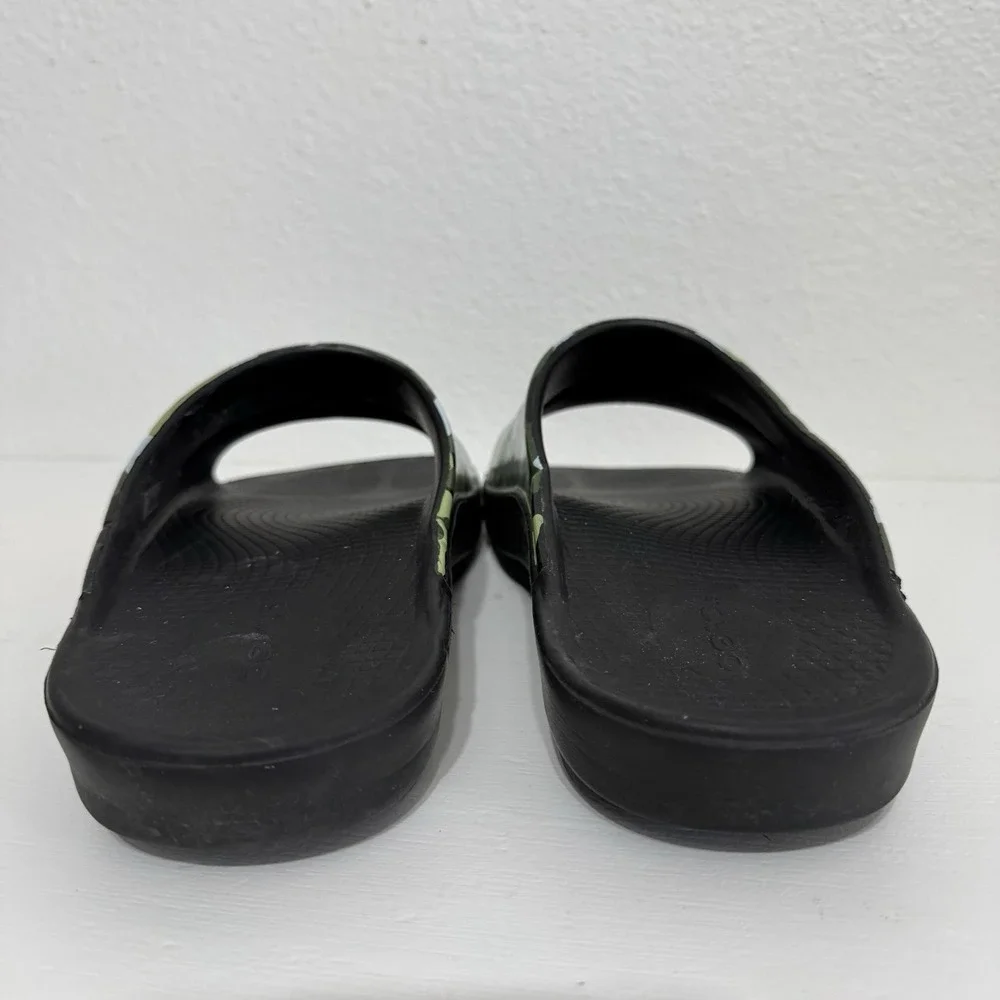 Oofos Ooaah Jungle Camo Comfort Recovery Sandals‎ Mens Size 7 Womens 8